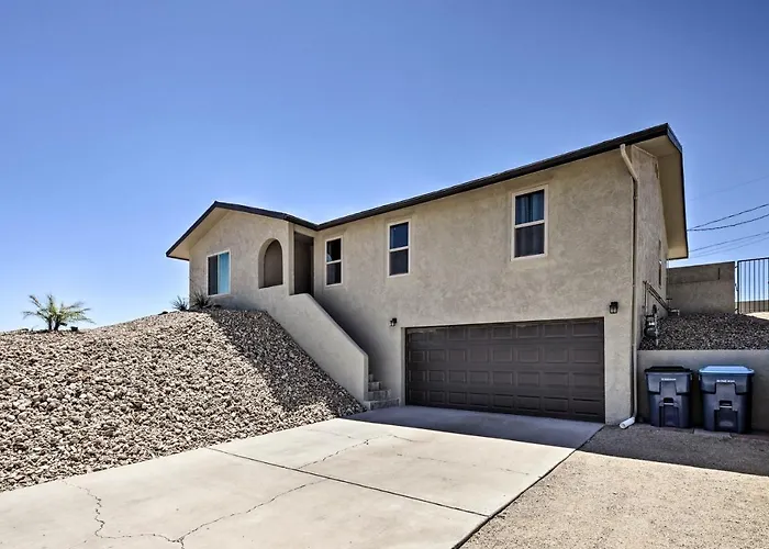 Near Marina: W/ Pool & Views In Havasu! Lake Havasu City