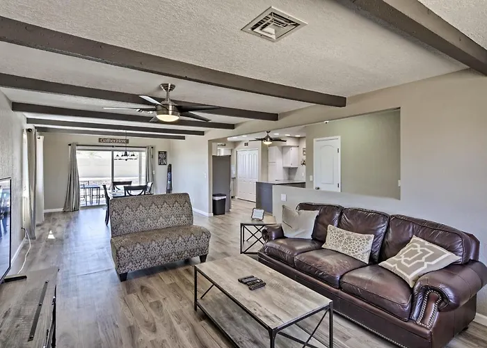 Near Marina: W/ Pool & Views In Havasu! *