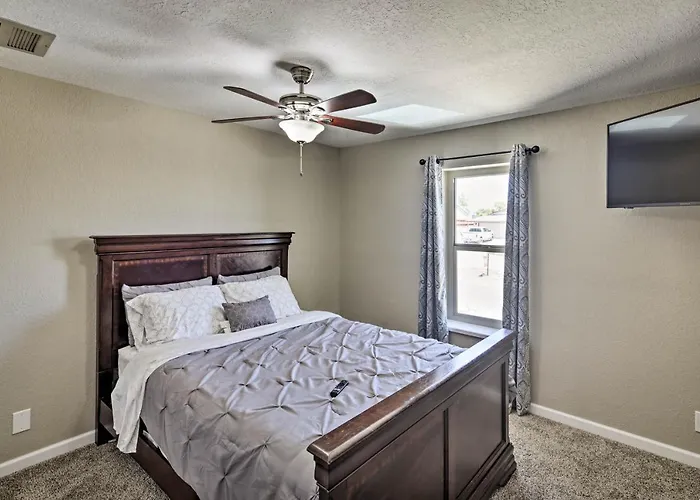 Near Marina: W/ Pool & Views In Havasu! * Lake Havasu City